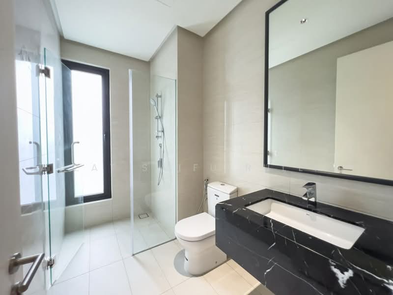 Service Residence for Rent at Oxford Residences @ Pavilion Embassy - Aizat Saifulrullah - Bathroom - PropertyGuru.com.my