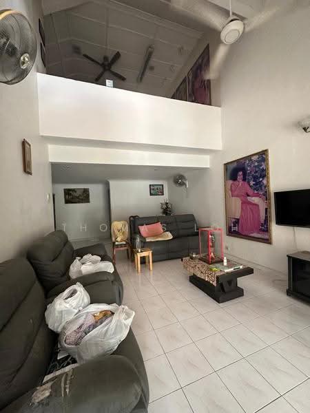 Terraced House for Sale in Usj 2 (Subang Jaya) - Thomas Loh - Living Room - PropertyGuru.com.my