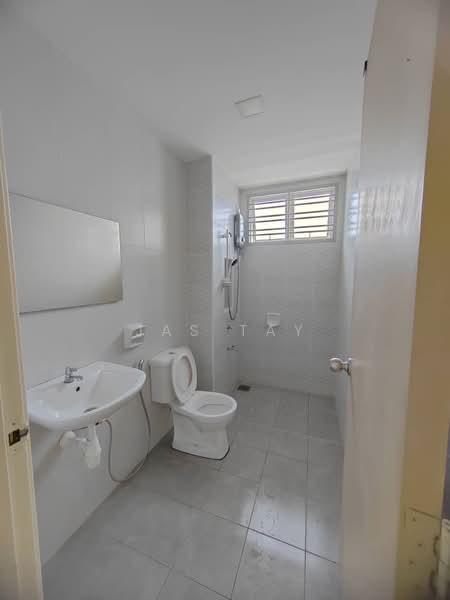 Apartment for Rent at Austin Suites (Permata Austin) - Jas Tay - Bathroom - PropertyGuru.com.my