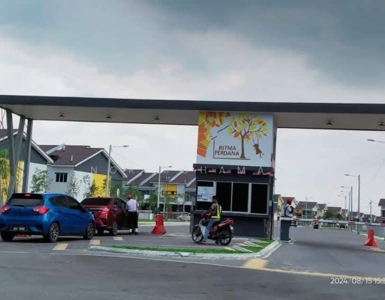 2-storey Terraced House for Sale in Kuala Selangor (Selangor) - Nor Mohamad - Exterior - PropertyGuru.com.my