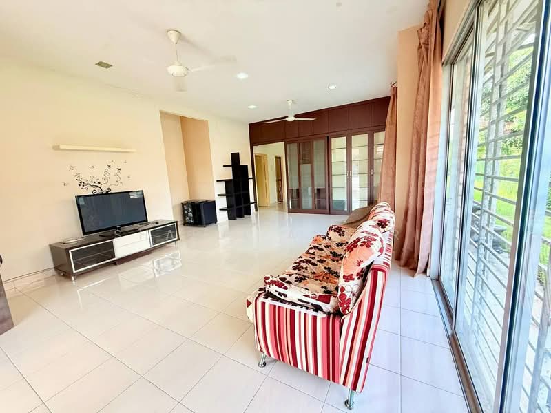 Semi-Detached House for Sale in Seremban 3 (Rasah) - Sharul Ansari - Living Room - PropertyGuru.com.my