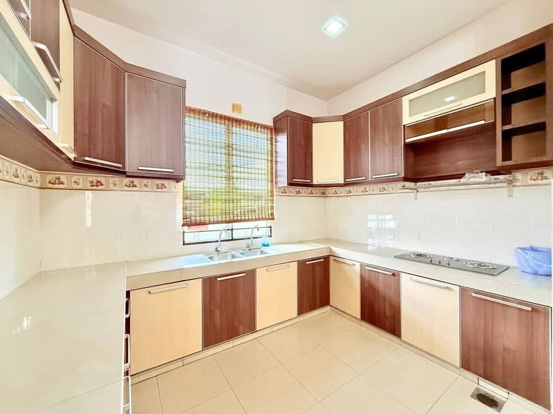 Semi-Detached House for Sale in Seremban 3 (Rasah) - Sharul Ansari - Kitchen - PropertyGuru.com.my