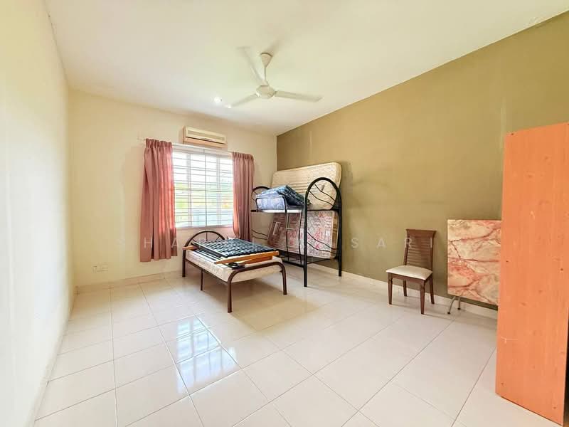 Semi-Detached House for Sale in Seremban 3 (Rasah) - Sharul Ansari - Bedroom - PropertyGuru.com.my