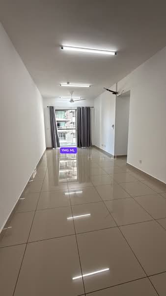 Kediaman Servis untuk Disewa di Gaya Resort Homes - Chi Hau - Living Room - PropertyGuru.com.my