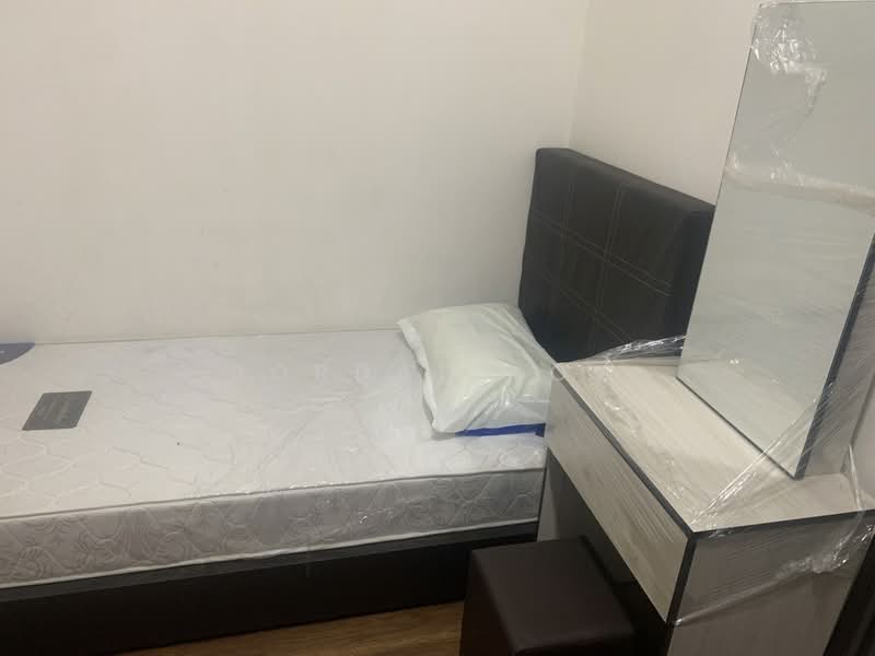 Service Residence for Rent at Symphony Tower (Menara Simfoni) - Jordan Low - Bedroom - PropertyGuru.com.my
