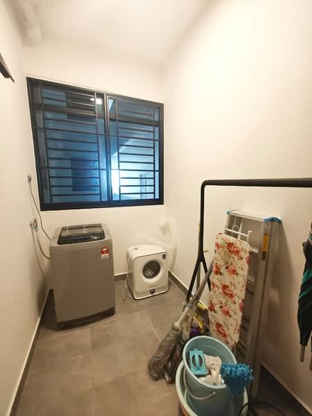 Service Residence for Rent at Twin Tower Residence - Terence Eo - PropertyGuru.com.my