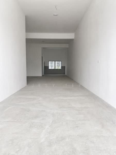 Shop / Office untuk Disewa di Austin Crest (Johor Bahru) - Jesy Tey - Interior - PropertyGuru.com.my