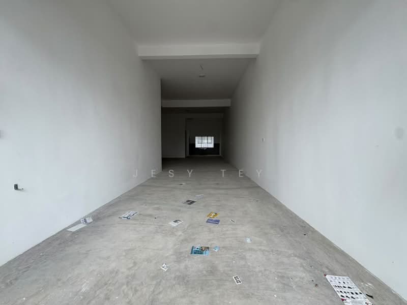 Shop / Office untuk Disewa di Austin Crest (Johor Bahru) - Jesy Tey - Interior - PropertyGuru.com.my