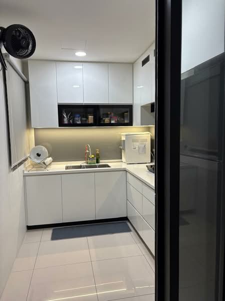 Kondominium untuk Disewa di Manhattan Condominium - May Loo - Kitchen - PropertyGuru.com.my