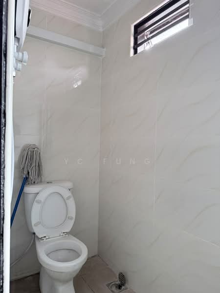 Rumah Teres 2-Tingkat untuk Dijual di Taman Skudai Baru (Skudai) - YC Fung - Bathroom - PropertyGuru.com.my