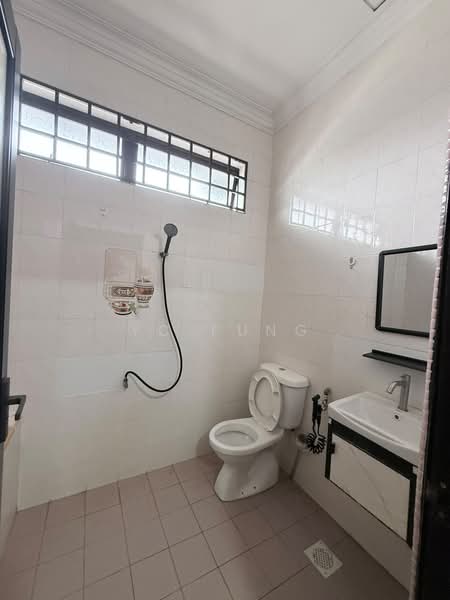 Rumah Teres 2-Tingkat untuk Dijual di Taman Skudai Baru (Skudai) - YC Fung - Bathroom - PropertyGuru.com.my
