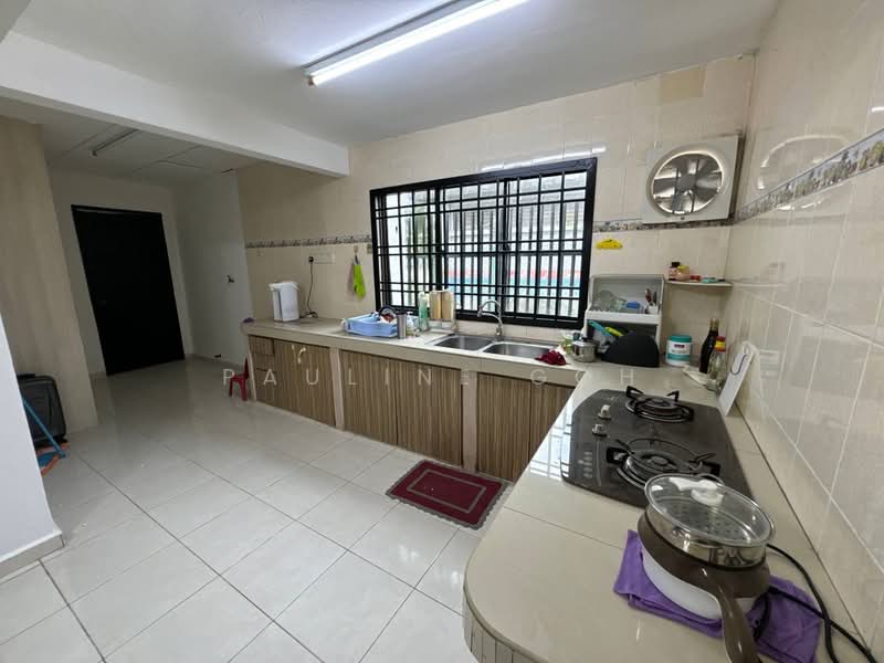 2-storey Terraced House for Sale in Taman Megah Ria (Masai) - Pauline Goh - Kitchen - PropertyGuru.com.my