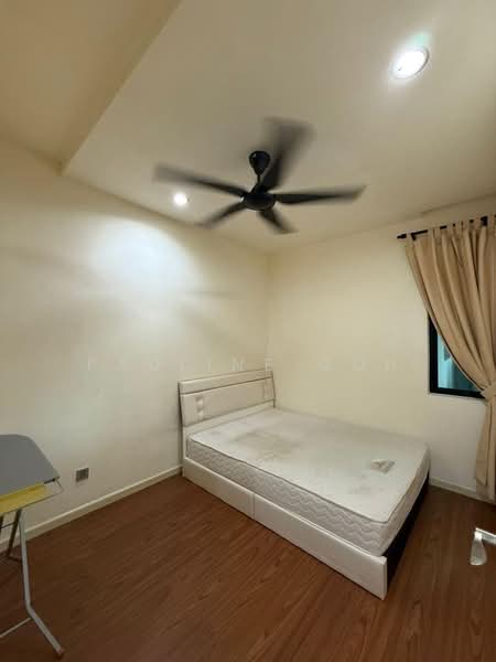 Pangsapuri untuk Dijual di Impiana - Pauline Goh - Bedroom - PropertyGuru.com.my