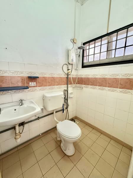 1-storey Terraced House for Sale in Bukit Indah (Iskandar Puteri (Nusajaya)) - YC Fung - Bathroom - PropertyGuru.com.my