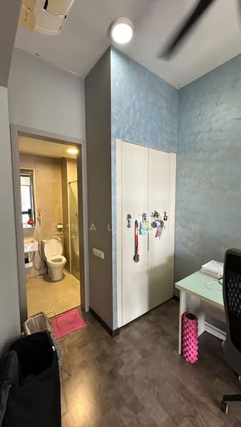 Service Residence for Sale at Twin Arkz - Ronald Loh - Bathroom - PropertyGuru.com.my