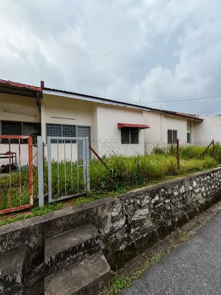 Rumah Teres 1-Tingkat untuk Dijual di Garden Avenue (Seremban 2) - Azrul Othman - Exterior - PropertyGuru.com.my