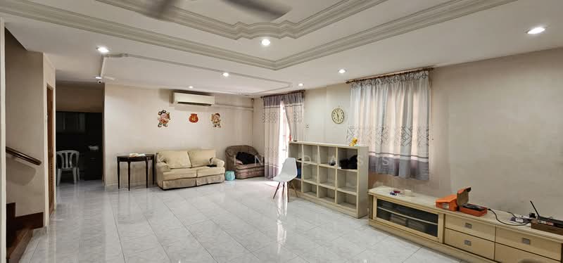 2-storey Terraced House for Sale in Kota Kemuning (Shah Alam) - Kevin Dass - Living Room - PropertyGuru.com.my