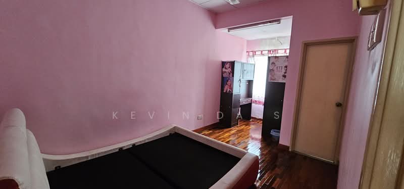 2-storey Terraced House for Sale in Kota Kemuning (Shah Alam) - Kevin Dass - Bedroom - PropertyGuru.com.my