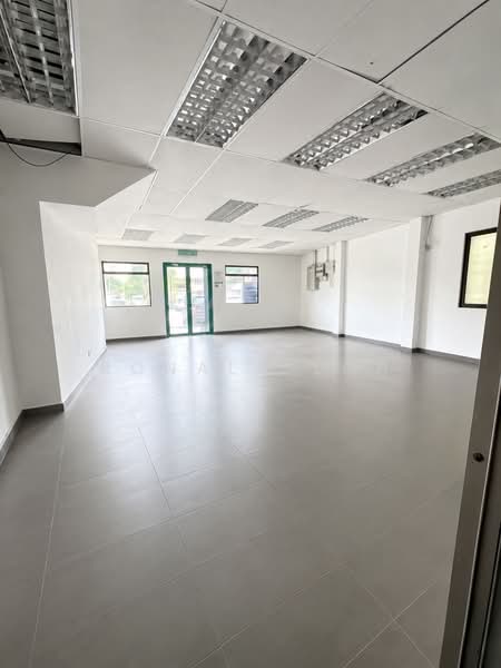Shop for Rent in Sea Park (Petaling Jaya) - Ronald Loh - Interior - PropertyGuru.com.my