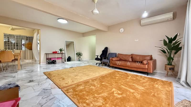 Condominium for Sale at Sri Sentosa Condominium - Fauran Nawawi - Living Room - PropertyGuru.com.my