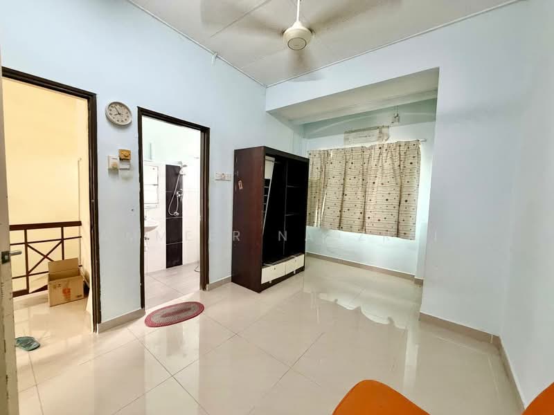 2-storey Terraced House for Sale in Usj 14 (Subang Jaya) - Ammeer Nadzrai - Interior - PropertyGuru.com.my