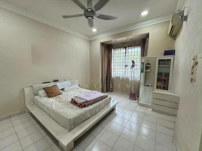 2-storey Terraced House for Rent in Austin (Johor Bahru) - Tony Lim - Bedroom - PropertyGuru.com.my