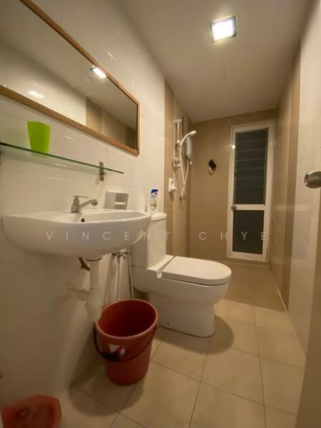 Condominium for Sale at The Zest @ Kinrara 9 - Vincent Chye - Bathroom - PropertyGuru.com.my
