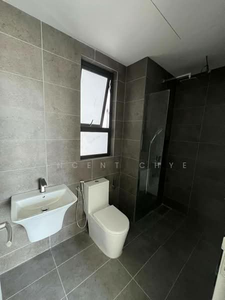 Kondominium untuk Dijual di SkyVogue - Vincent Chye - Bathroom - PropertyGuru.com.my