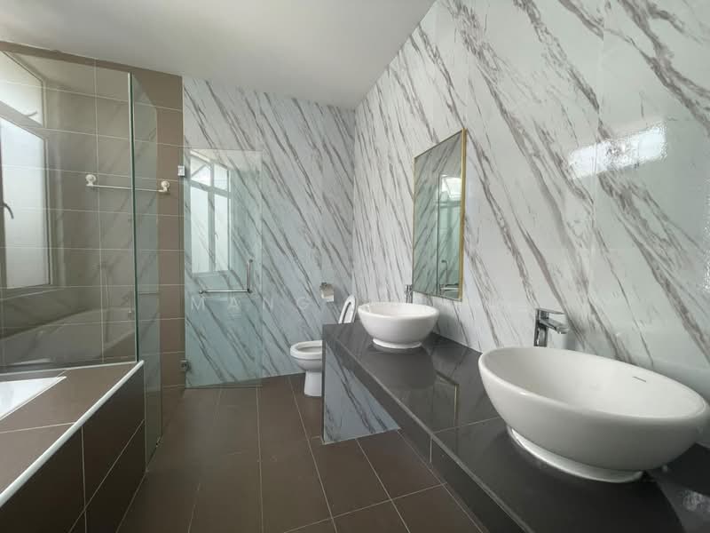 Cluster House for Sale in Taman Nusa Sentral (Iskandar Puteri (Nusajaya)) - Mang Janet - Bathroom - PropertyGuru.com.my
