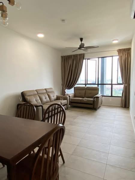 Kediaman Servis untuk Dijual di O'hako Residence - Vincent Chye - Living Room - PropertyGuru.com.my
