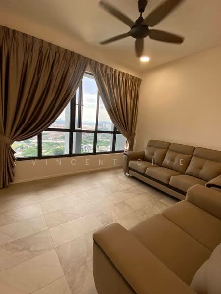 Kediaman Servis untuk Dijual di O'hako Residence - Vincent Chye - Living Room - PropertyGuru.com.my