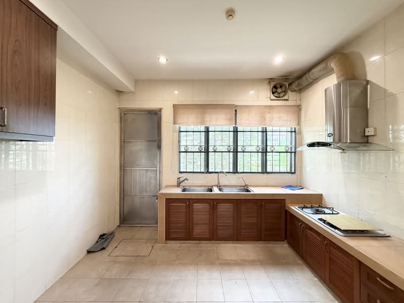 Rumah Teres untuk Dijual di Taman Esplanad (Bukit Jalil) - CK Yee - Kitchen - PropertyGuru.com.my