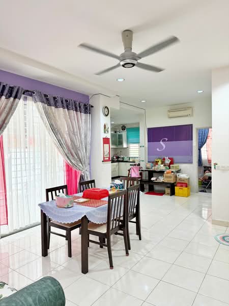 2-storey Terraced House for Sale in Setia Indah (Setia Alam) - Stanley Hong - Dining Room - PropertyGuru.com.my