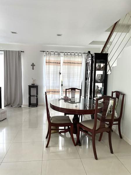 2-storey Terraced House for Rent in Leisure Farm (Gelang Patah) - Poreen Tan - Dining Room - PropertyGuru.com.my