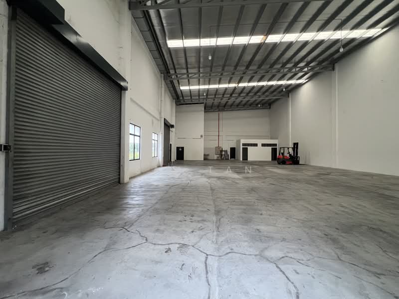 Semi-D Factory for Rent in Puncak Alam (Selangor) - Sam Tan - Interior - PropertyGuru.com.my