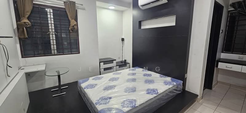 Kondominium untuk Disewa di Casa Puteri Condominium - Jenny Ng - Bedroom - PropertyGuru.com.my
