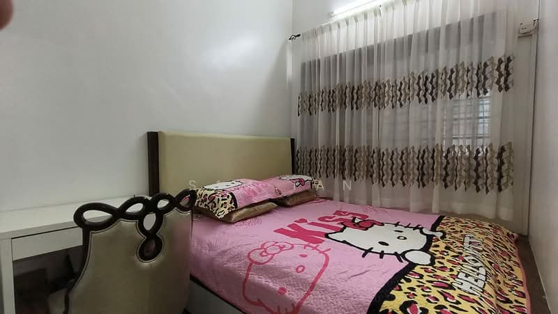 2-storey Terraced House for Sale in Taman Mount Austin (Tebrau) - Sam Tan - Bedroom - PropertyGuru.com.my