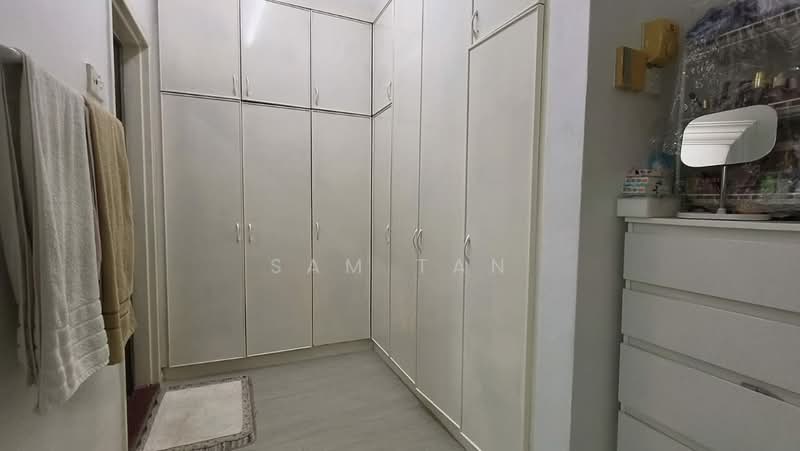 2-storey Terraced House for Sale in Taman Mount Austin (Tebrau) - Sam Tan - Interior - PropertyGuru.com.my