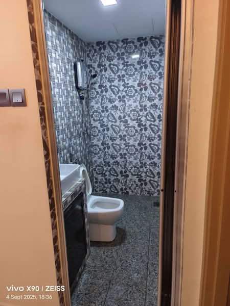 Condominium for Rent at Sri Putramas - Jeff Ooi - Bathroom - PropertyGuru.com.my