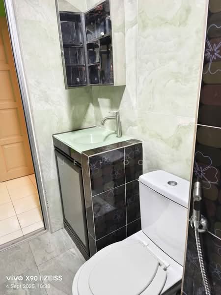 Condominium for Rent at Sri Putramas - Jeff Ooi - Bathroom - PropertyGuru.com.my