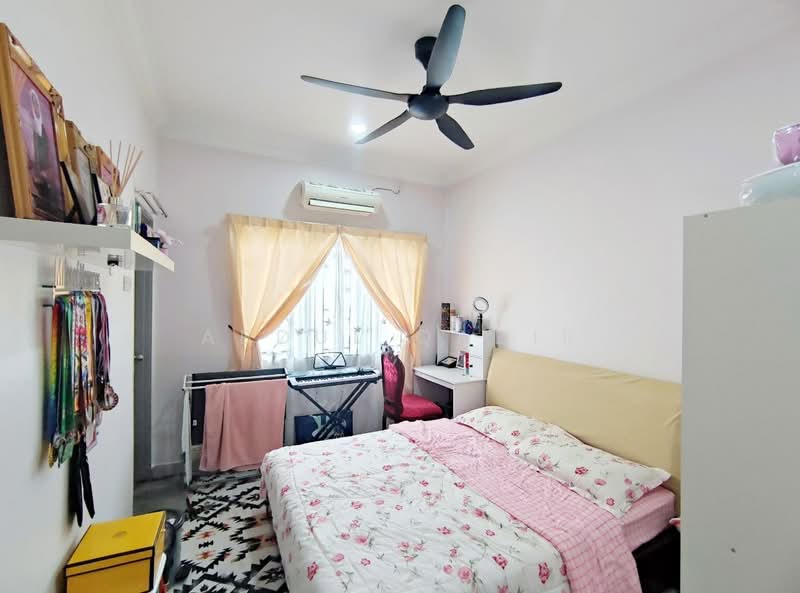 2-storey Terraced House for Sale in Taman Seri Bangi (Bandar Baru Bangi) - Abdul Qadir - PropertyGuru.com.my