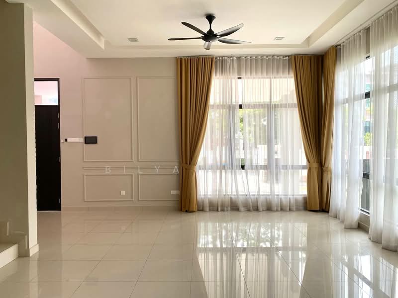 Semi-Detached House for Sale in Taman Melawati (Ulu Kelang) - BILYA ARIFF - Living Room - PropertyGuru.com.my