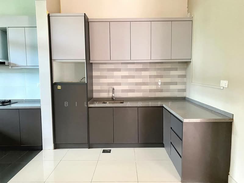 Semi-Detached House for Sale in Taman Melawati (Ulu Kelang) - BILYA ARIFF - Kitchen - PropertyGuru.com.my