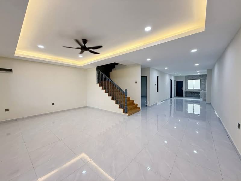 Rumah Teres 2-Tingkat untuk Dijual di Johor Bahru (Johor) - Daniel Yong - Living Room - PropertyGuru.com.my
