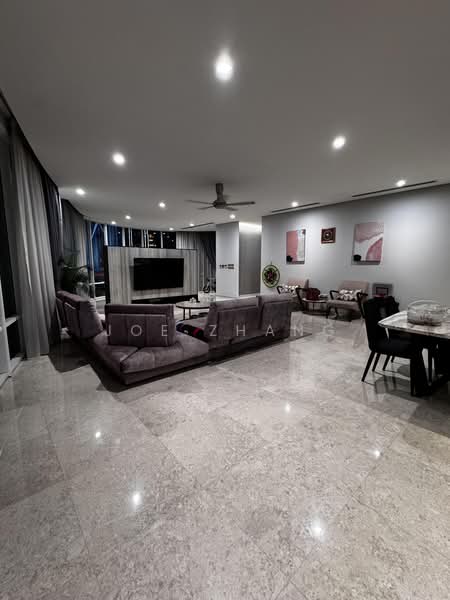 Kediaman Servis untuk Disewa di The Oval - Joe Zhang Tiew - Living Room - PropertyGuru.com.my
