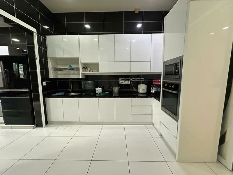 Bungalow House untuk Dijual di Bandar Sungai Long (Selangor) - Aivan Ng - Kitchen - PropertyGuru.com.my
