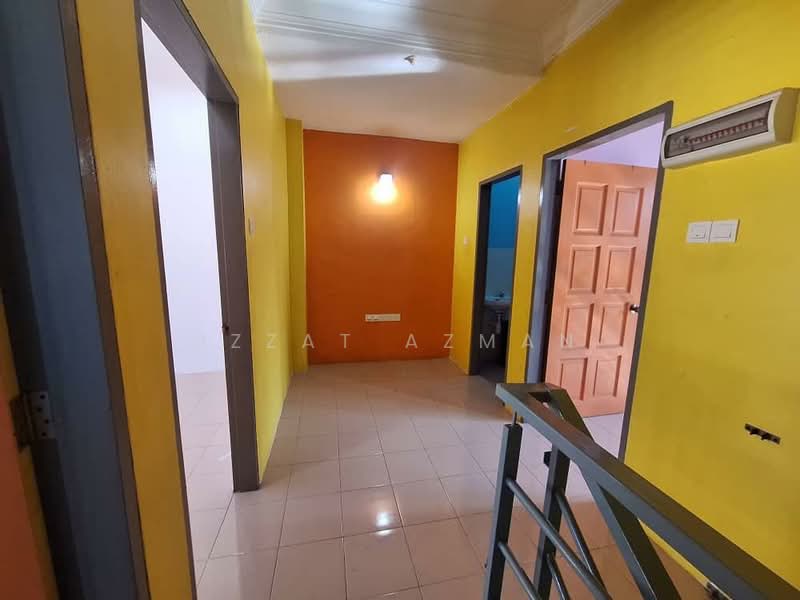 Rumah Teres 2-Tingkat untuk Dijual di Beserah (Pahang) - Izzat Azman - Interior - PropertyGuru.com.my