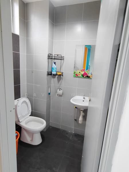 Condominium for Sale at Kampus West City - David Wong - Bathroom - PropertyGuru.com.my