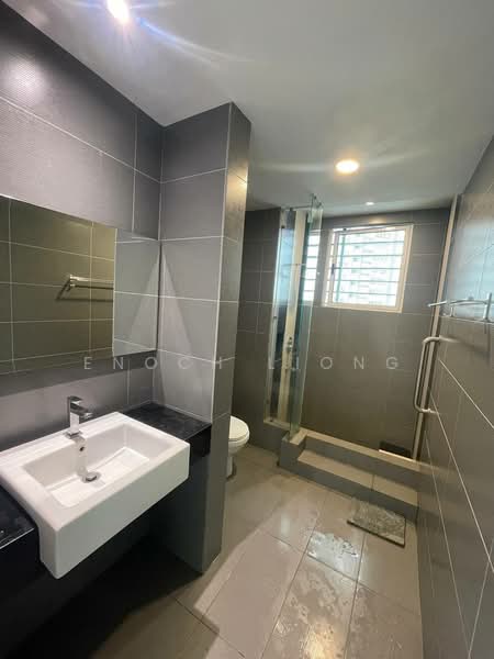 Kediaman Servis untuk Disewa di Tropez Residences - Enoch Liong - Bathroom - PropertyGuru.com.my
