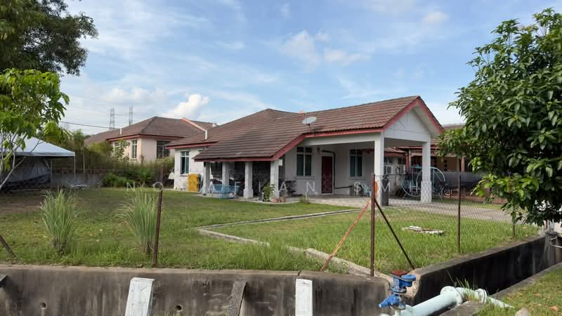 Rumah Berkembar untuk Disewa di Kajang (Selangor) - Norafian SMH - Exterior - PropertyGuru.com.my